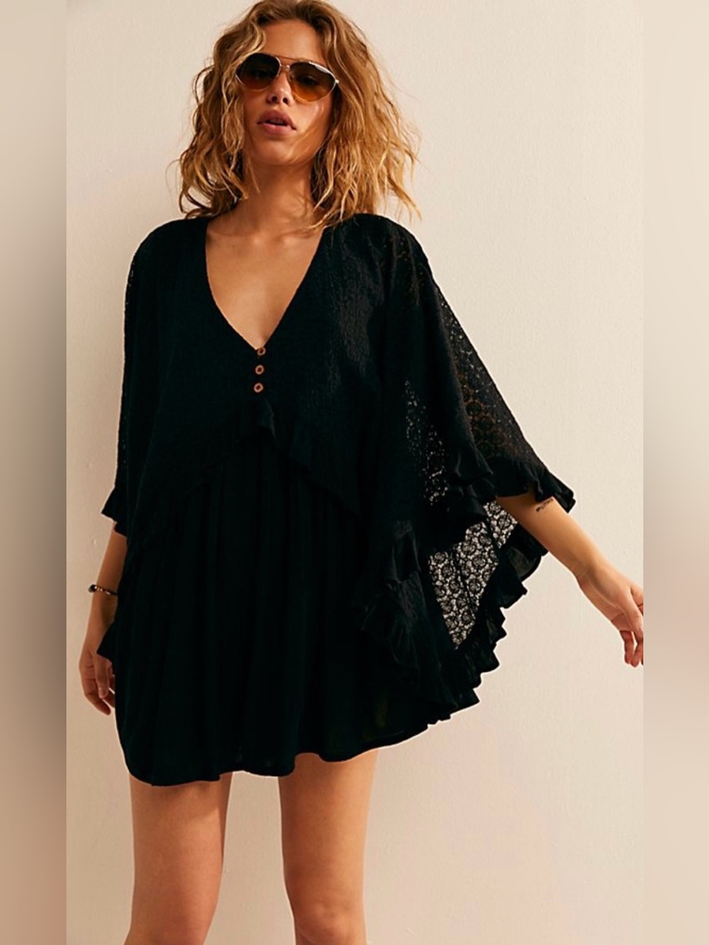 New FREE PEOPLE As You Are Lace Crochet Flutter Sleeve Keyhole Romper S